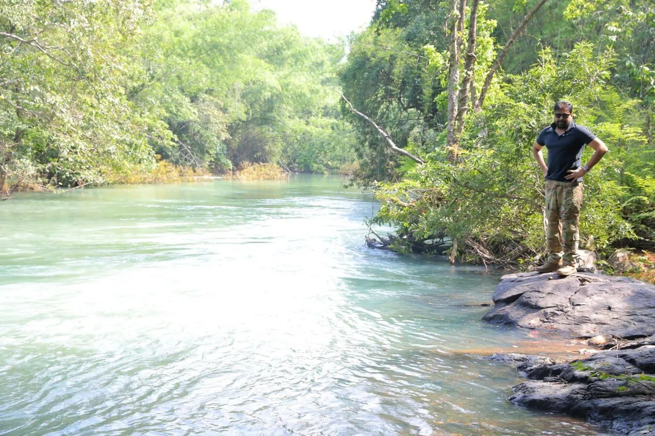 pawan kalyan manyam tour (6)
