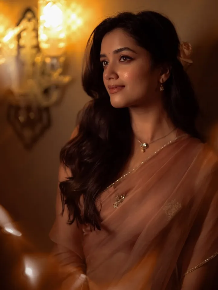 Bhagyashri in black seven