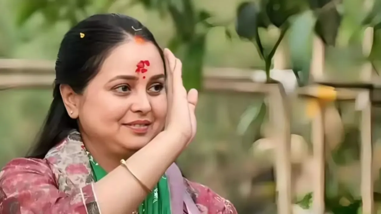 Lalu’s daughter Rohini Acharya announces exit from politics