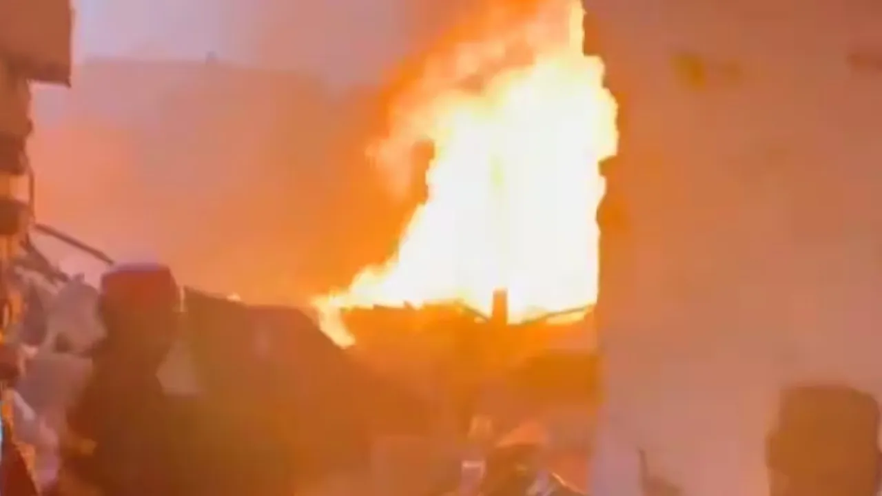 15 Workers Killed In Boiler Explosion in pakistan