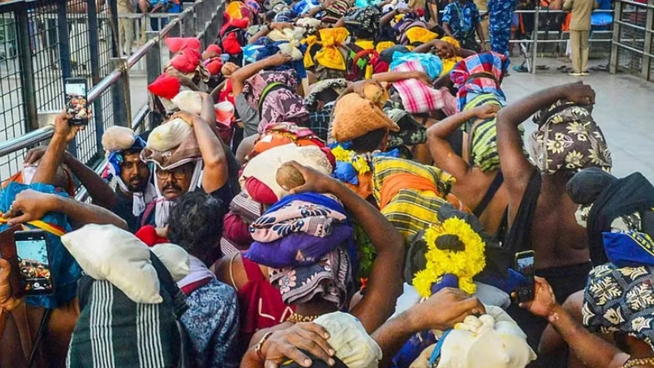 Ayyappa Devotees Can Carry Irumudi On Flights Says Civil Aviation Ministry