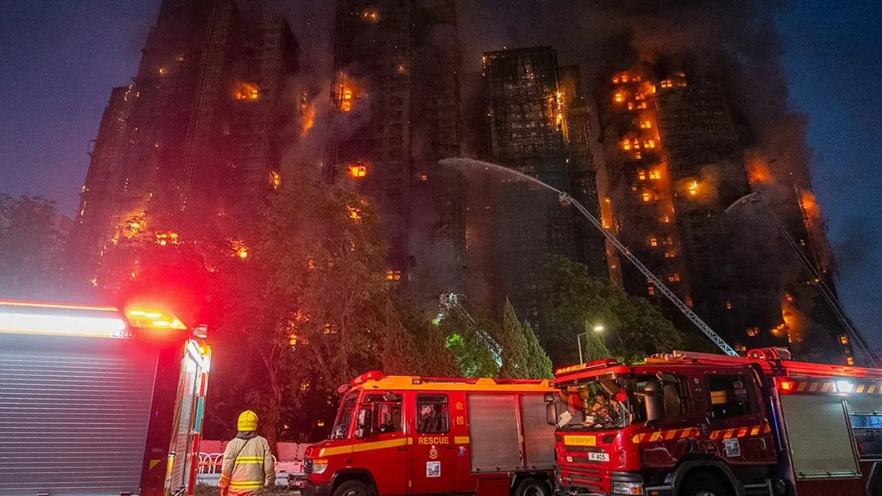 Hong Kong Fire Deaths Rise To 128