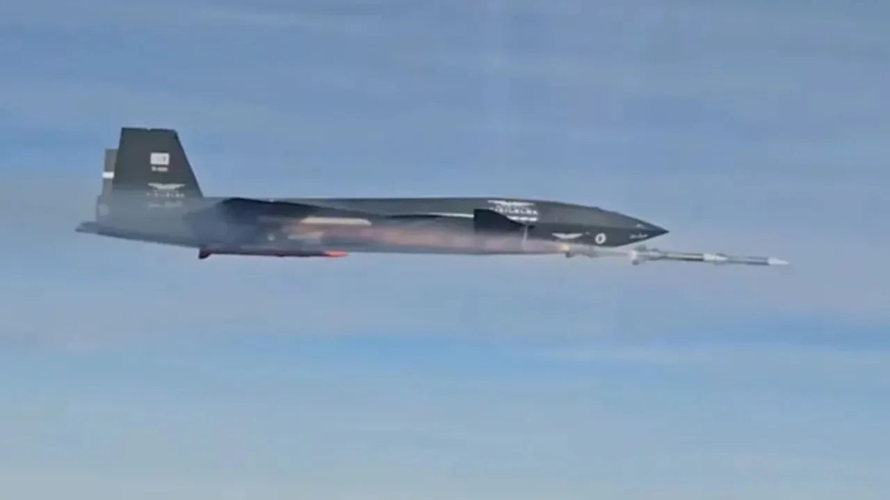 Turkey's Unmanned Jet Makes History With Radar-Guided Air-To-Air Kill