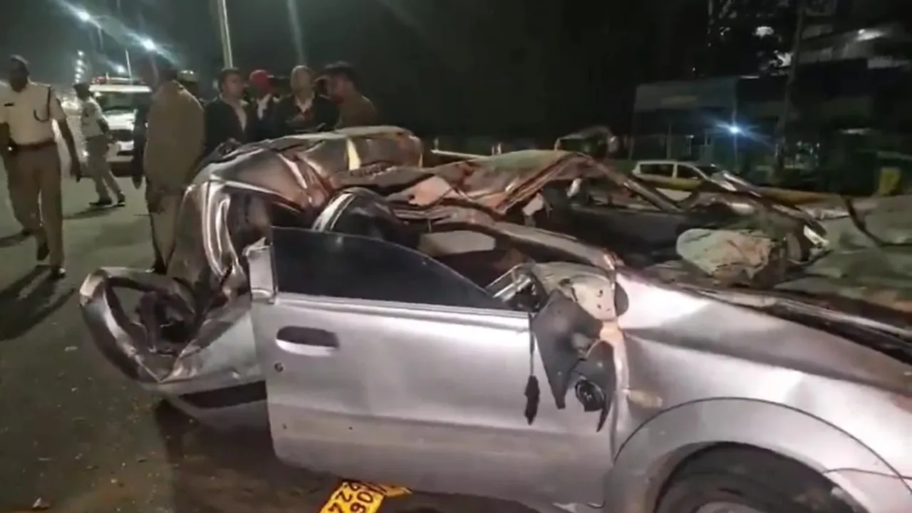 5 die in Bengaluru after car jumps divider, hits Karnataka state transport bus