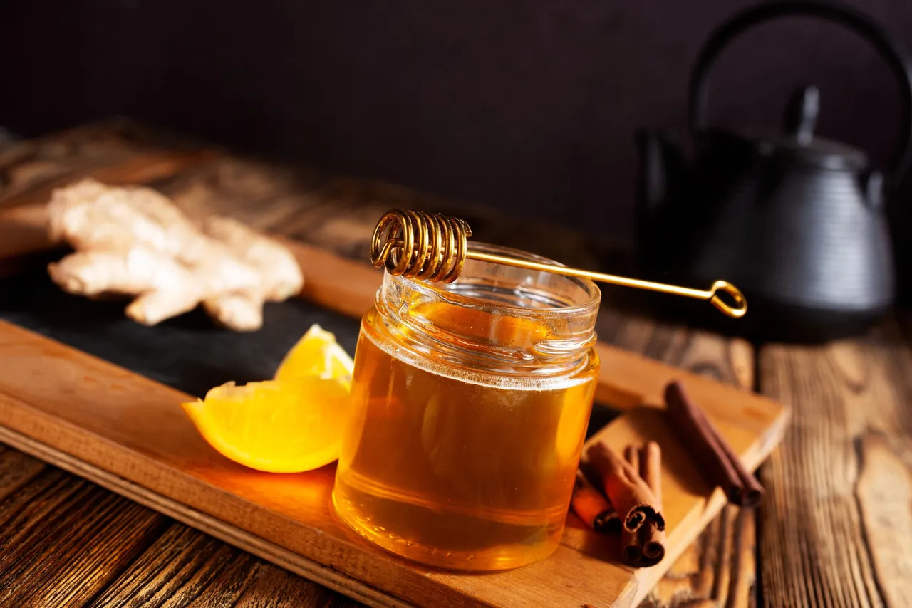 gheaawithhoney2