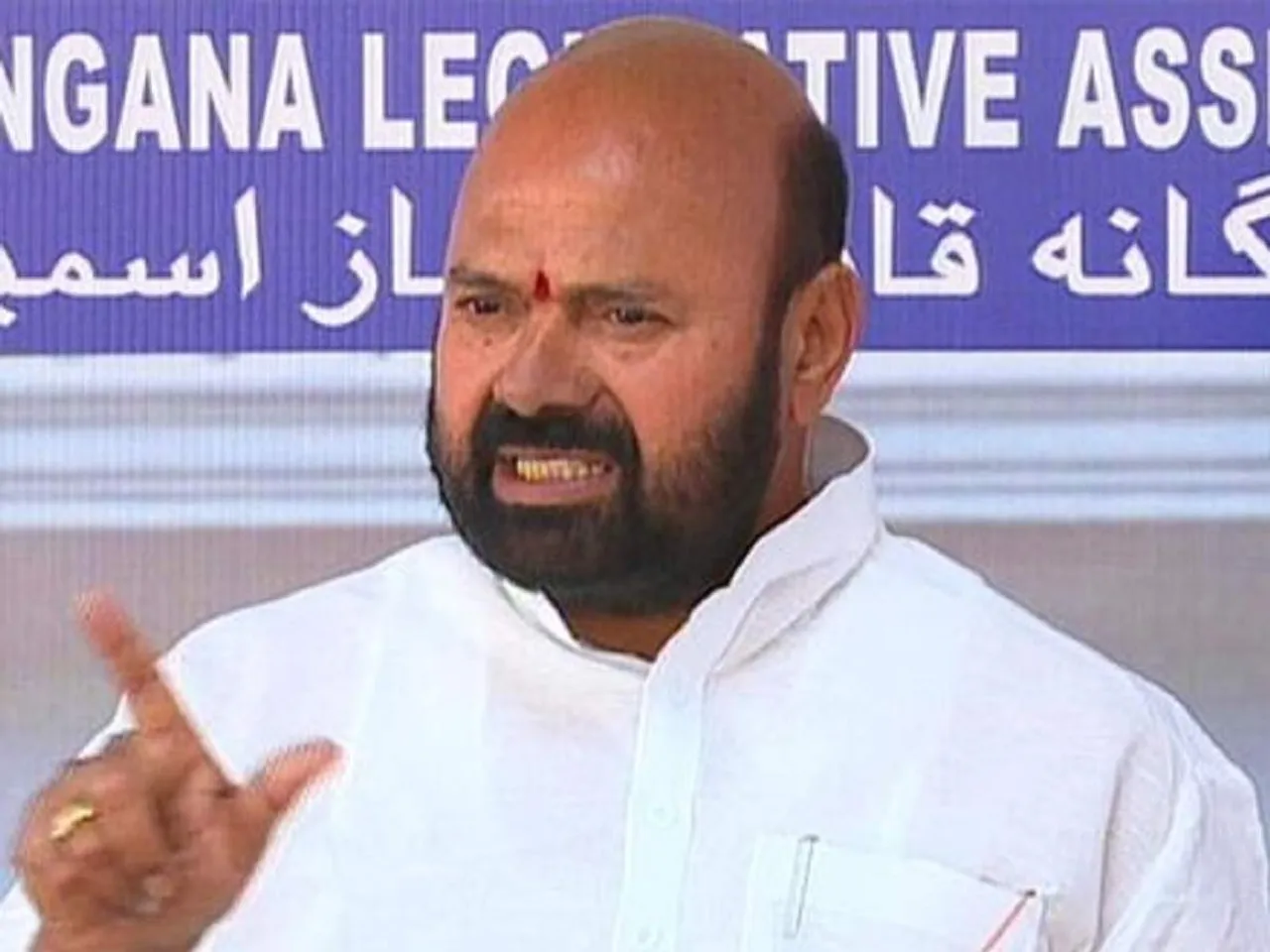 కంటతడి పెట్టుకున్నఎమ్మెల్యే ముత్తిరెడ్డి
