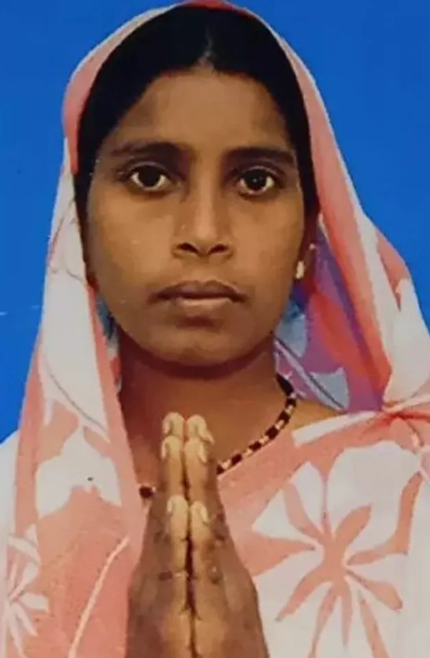 ఎలుగుబంటిని చంపి భర్తను, సోదరుడిని రక్షించుకున్న మహిళ..!