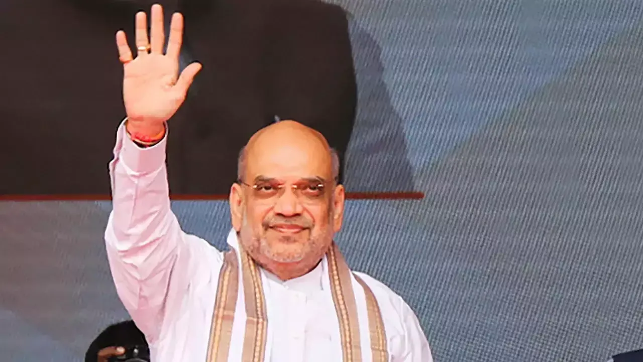 అమిత్ షా రెండు రాష్ట్రాల పర్యటన.... తెలంగాణకు వచ్చేది అప్పుడే...!