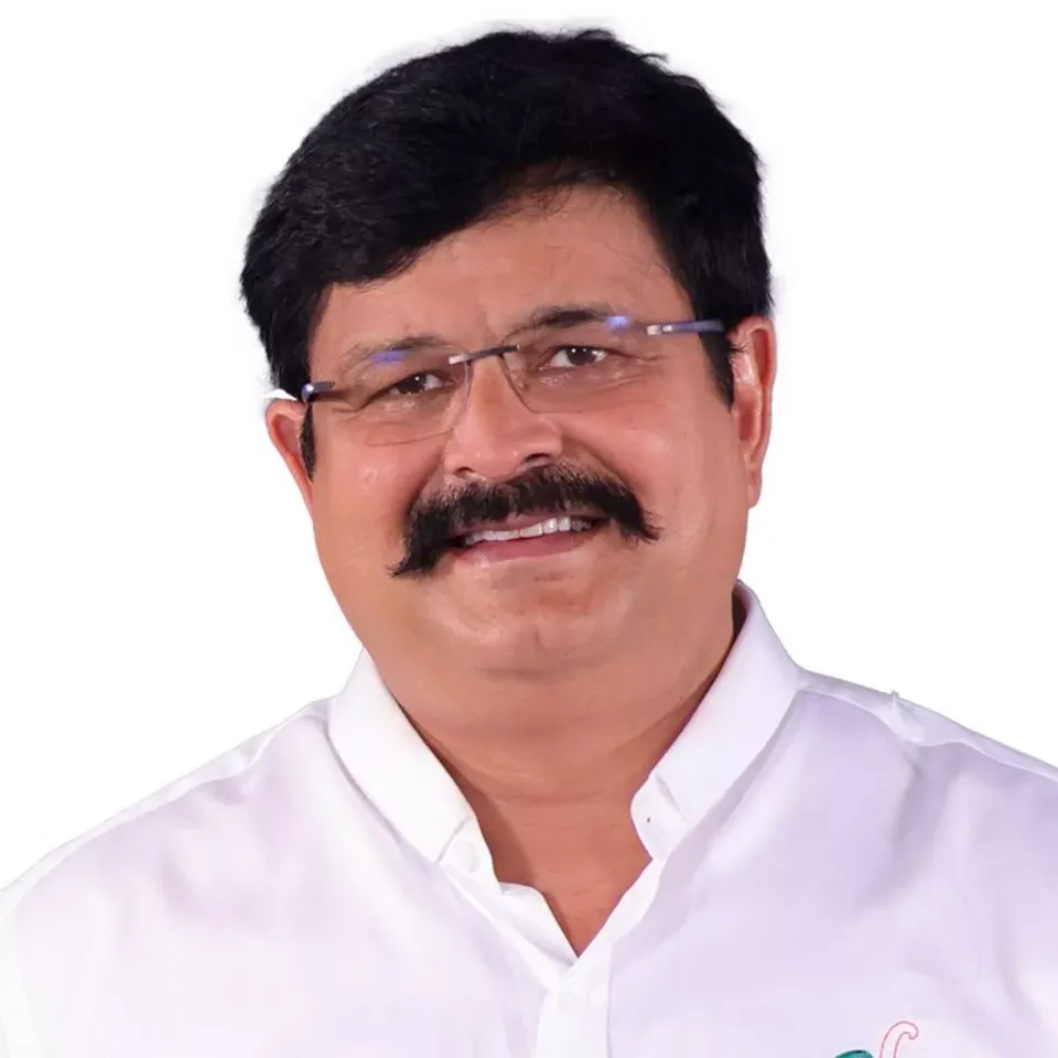 సన్నకారు రైతులకష్టాలు తీర్చిన టీడీపీ నాయకుడు వెనిగండ్ల రాము
