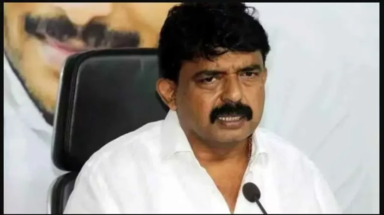 collector: కలెక్టర్‌కు ఇంత నిర్లక్ష్యం పనికిరాదు..మాజీ మంత్రి పేర్నినాని ఆగ్రహం