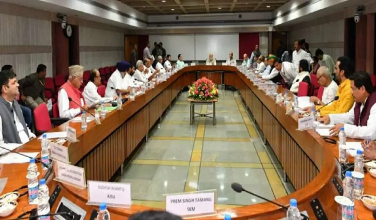 Parliament Session : గురువారం నుంచి పార్లమెంట్ వర్షాకాల సమావేశాలు..యూపీసీ సహా పలు కీలక బిల్లులు ప్రవేశపెట్టే అవకాశం..!!