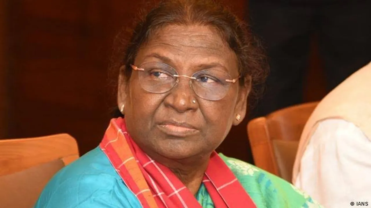 నేడు హైదరాబాద్‎కు రానున్న రాష్ట్రపతి..నగరంలో ట్రాఫిక్ ఆంక్షలు..!!
