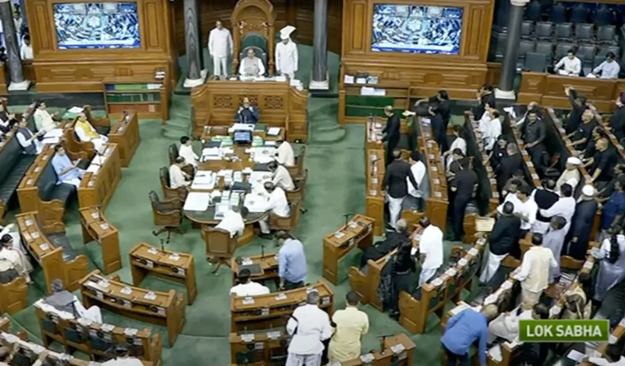 పార్లమెంటులో అదే రభస.. మణిపూర్ పైనే చర్చకు విపక్షాల పట్టు
