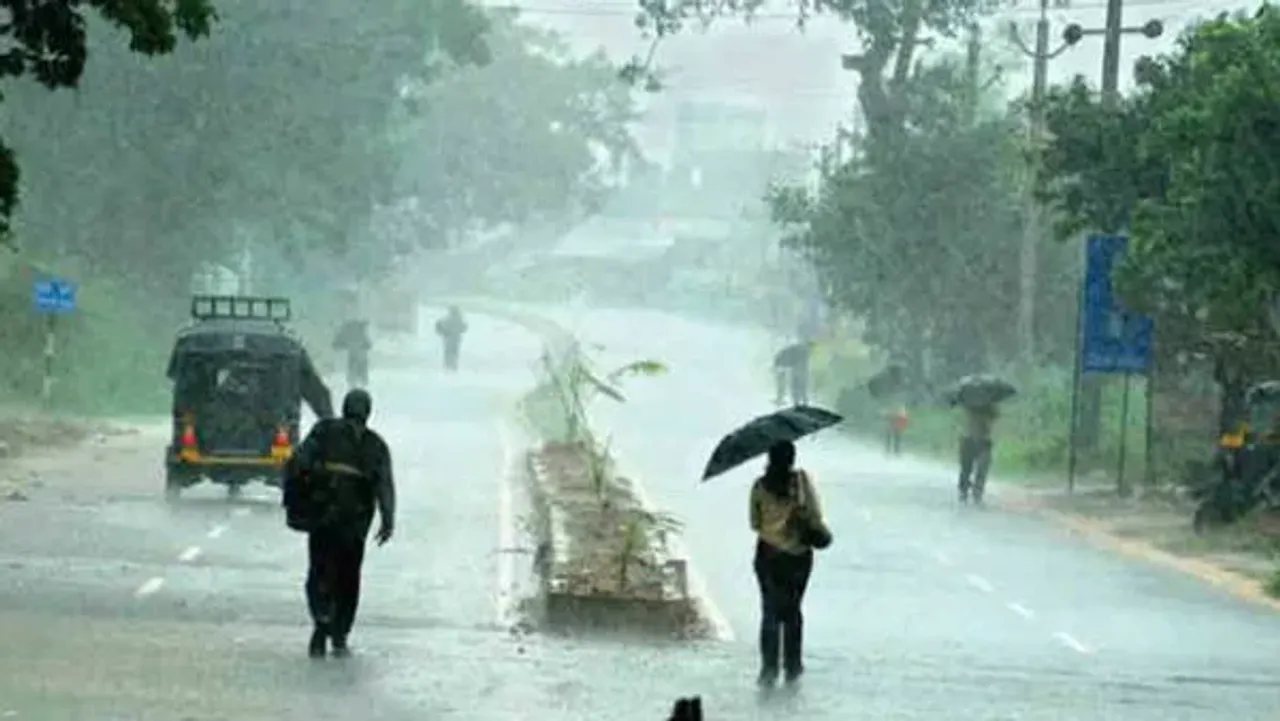 National Weather Update Today : ఎక్కడ చూసినా వరుణుడి విధ్వంసమే.. అక్కడ కూడా నాన్ స్టాప్ బాదుడు..!!