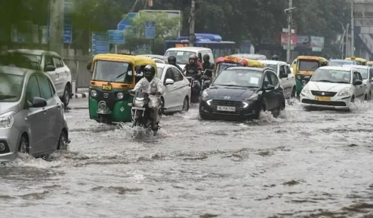 Red Alert: ముంబైకి రెడ్ అలర్ట్ జారీ చేసిన ఐఎండీ