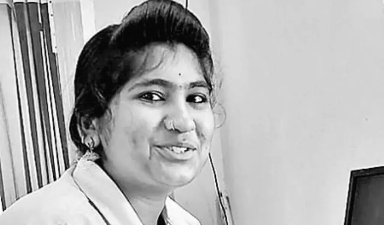 చెల్లిని రోకలి బండతో కొట్టి చంపిన అన్న.. ఎందుకో తెలుసా?