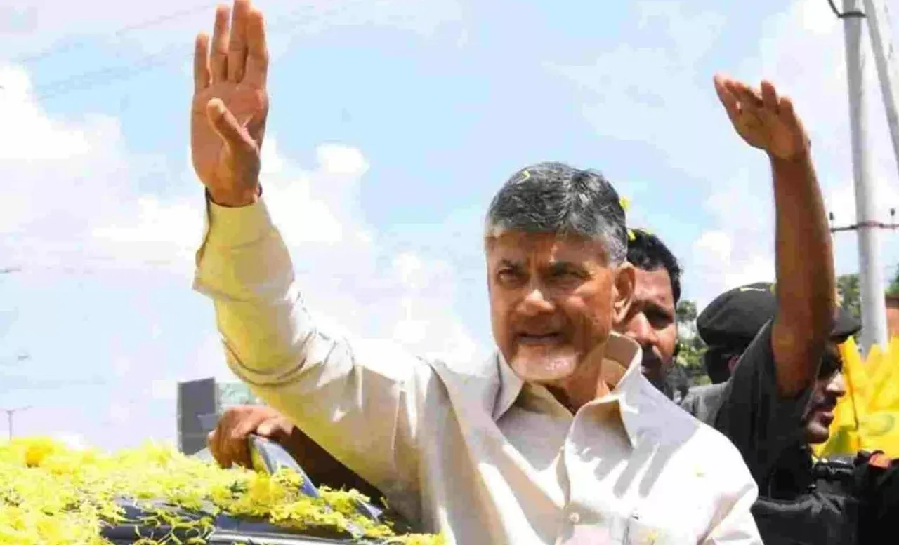 సాగునీటి ప్రాజెక్టులను వైసీపీ సర్కార్ నీరు గారుస్తోంది: చంద్రబాబు ఫైర్