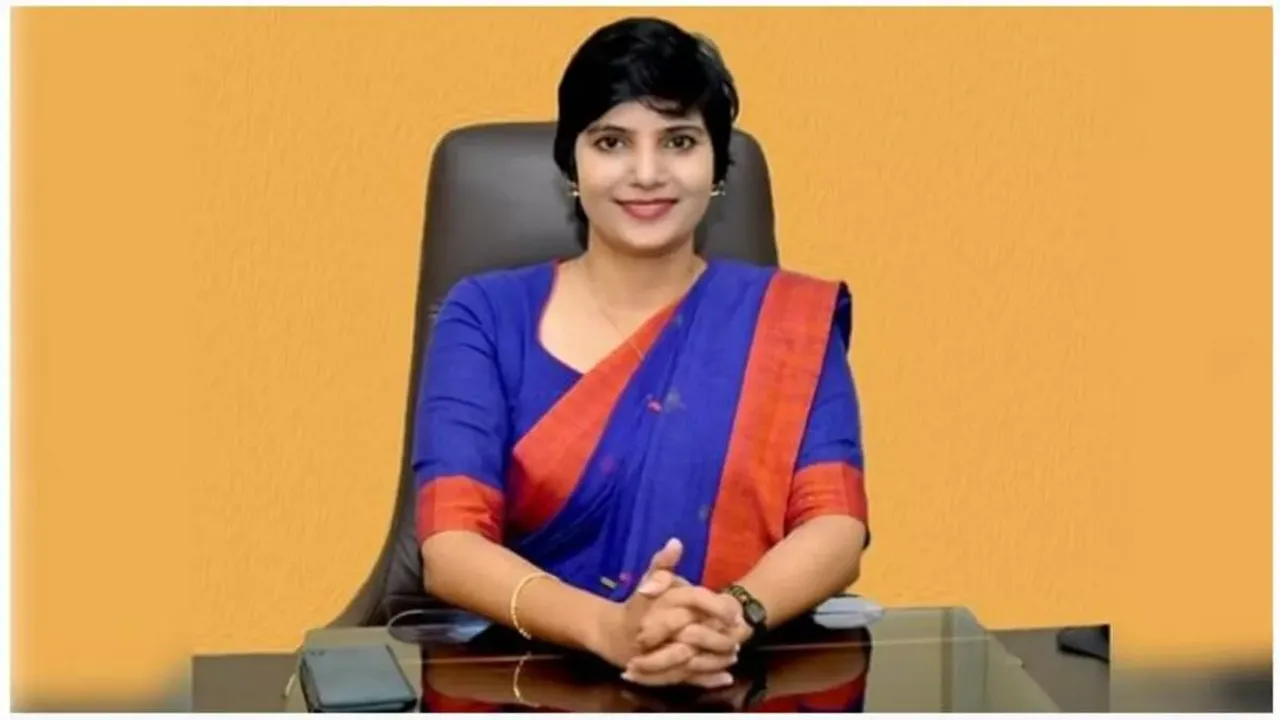 Success Story : బంగారం లాంటి ఉద్యోగం వదులుకుని..వజ్రం లాంటి కలను నెరవేర్చుకుంది..!!