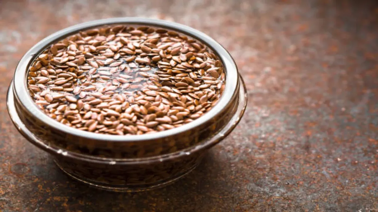 Soaked Flax seeds Benefits: ఈ గింజలు నీటిలో నానబెట్టి పరగడపున తాగితే ఎన్ని లాభాలున్నాయో తెలుసా?
