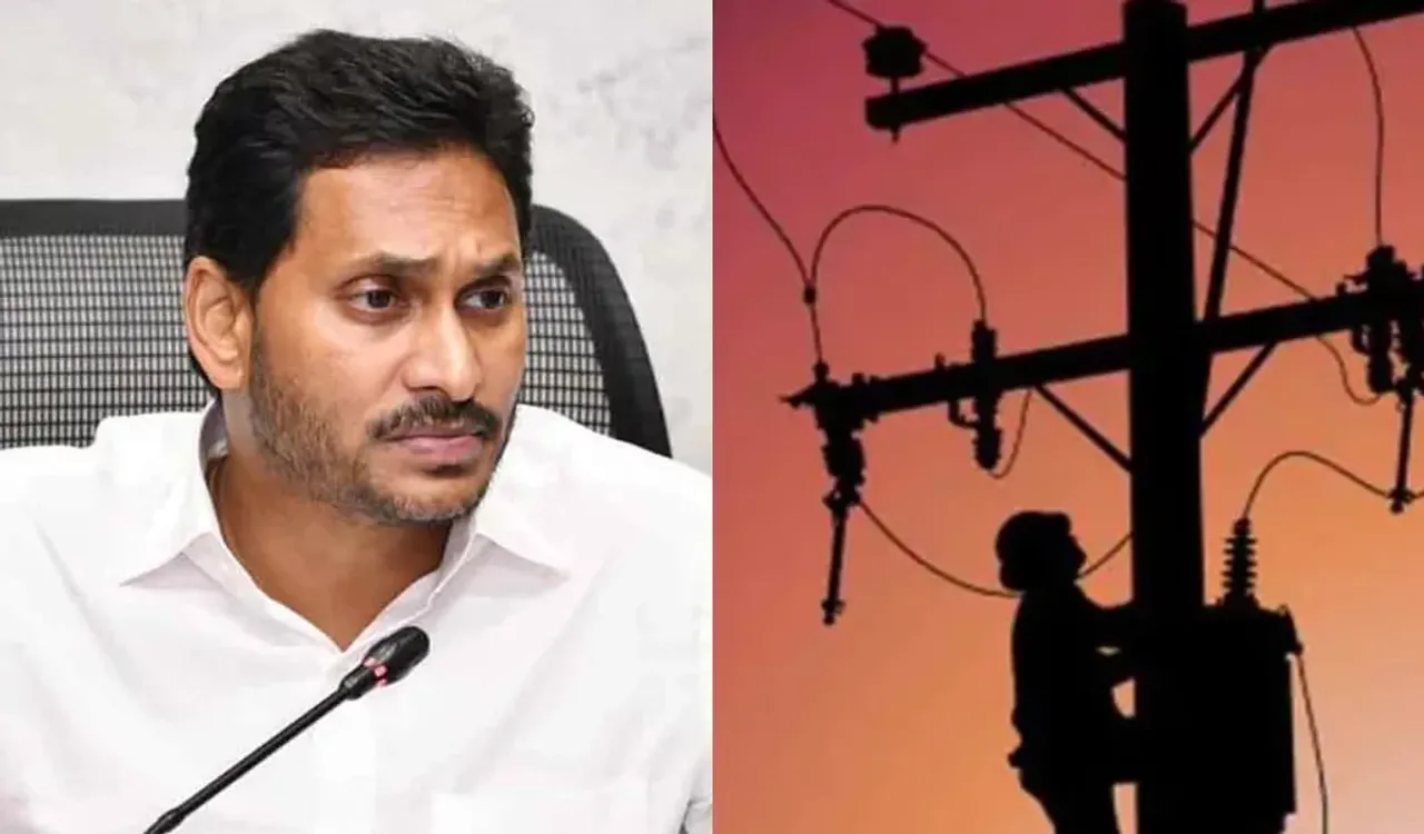 సమ్మె లేదు..విద్యుత్ ఉద్యోగులతో ప్రభుత్వ చర్చలు సఫలం..!