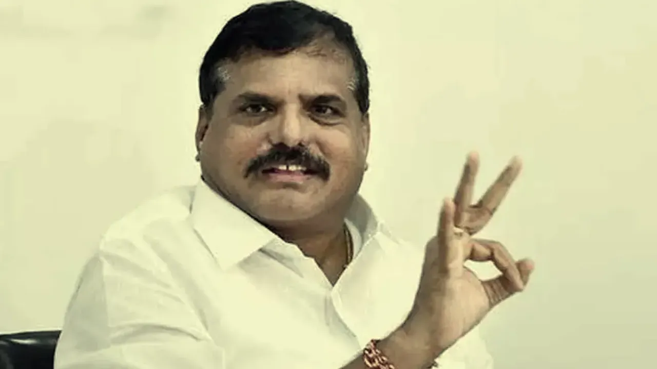 Minister Botsa: బొత్సకు వైసీపీ ఫ్యామిలీ ప్యాకేజీ.. మూడు ఎమ్మెల్యేలు, రెండు ఎంపీ స్థానాల్లో మంత్రి బలగం!