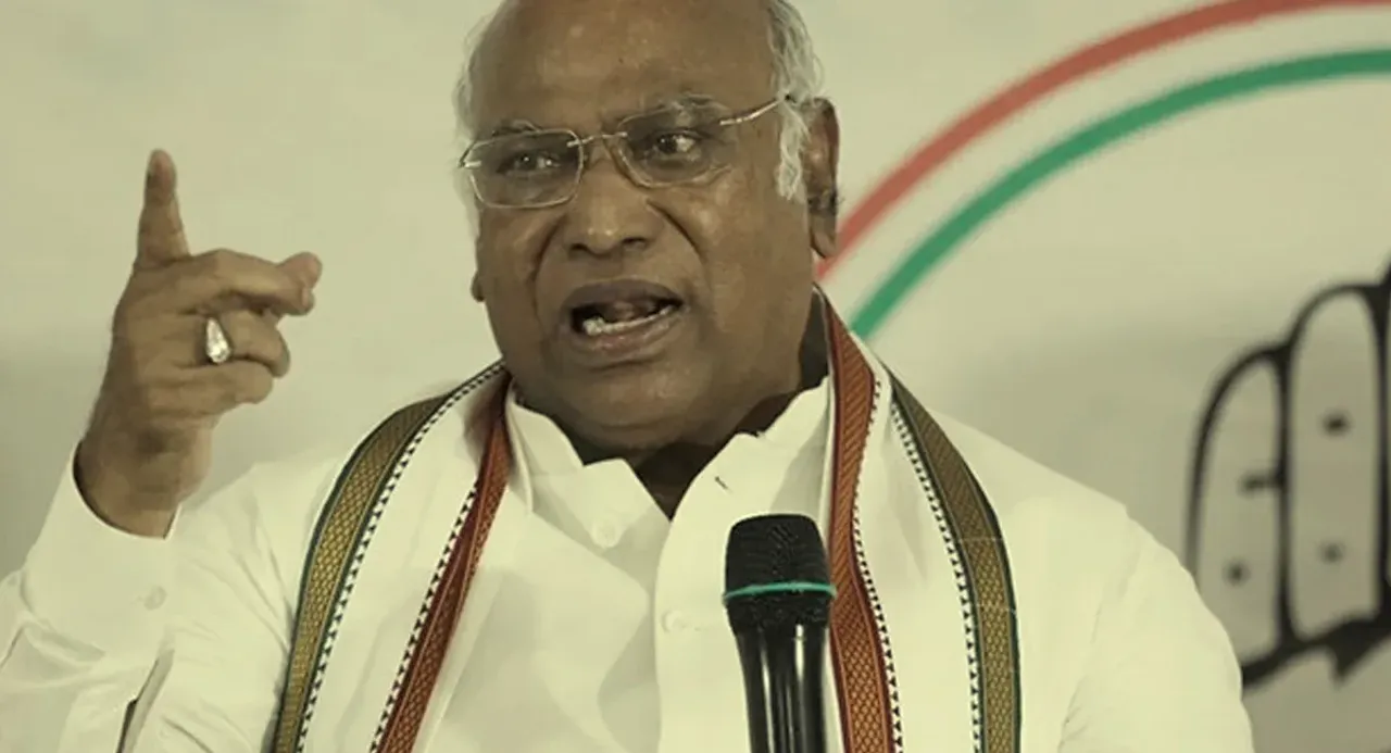 Mallikarjun Kharge:  కలబురగిలో ఖర్గే ఎమోషనల్.. తన అంత్యక్రియలకు రావాలంటూ!