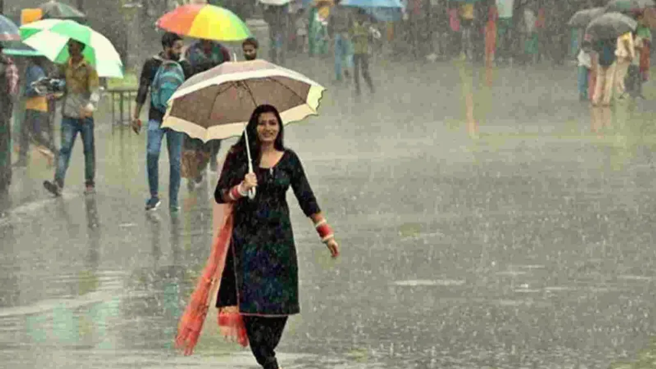 Again rain: అలర్ట్: మూడు రోజుల పాటు తెలంగాణలో మళ్లీ వర్షాలు..!