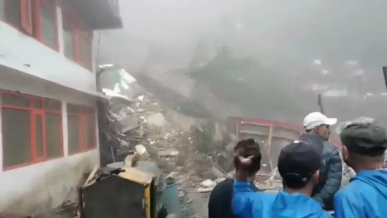 Shimla : సిమ్లాలో కూలిన శివాలయం.. తొమ్మిది మంది మృతి..!!