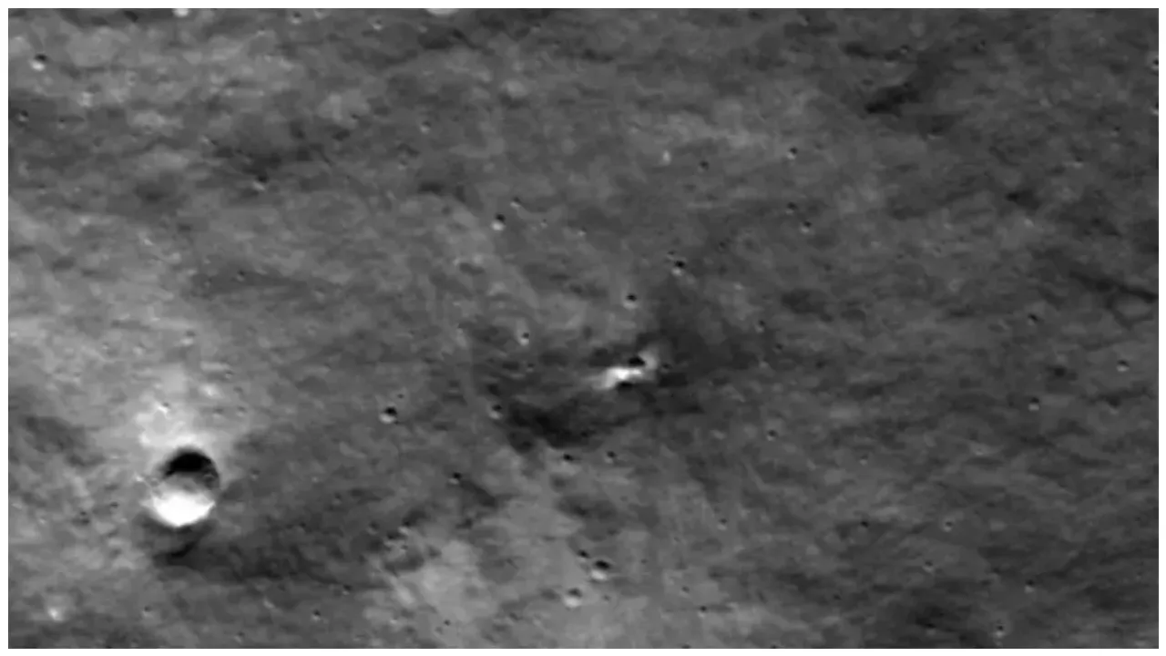 NASA: లూనా-25 కూలిన ప్రాంతంలో భారీ గొయ్యి.. గుర్తించిన నాసా
