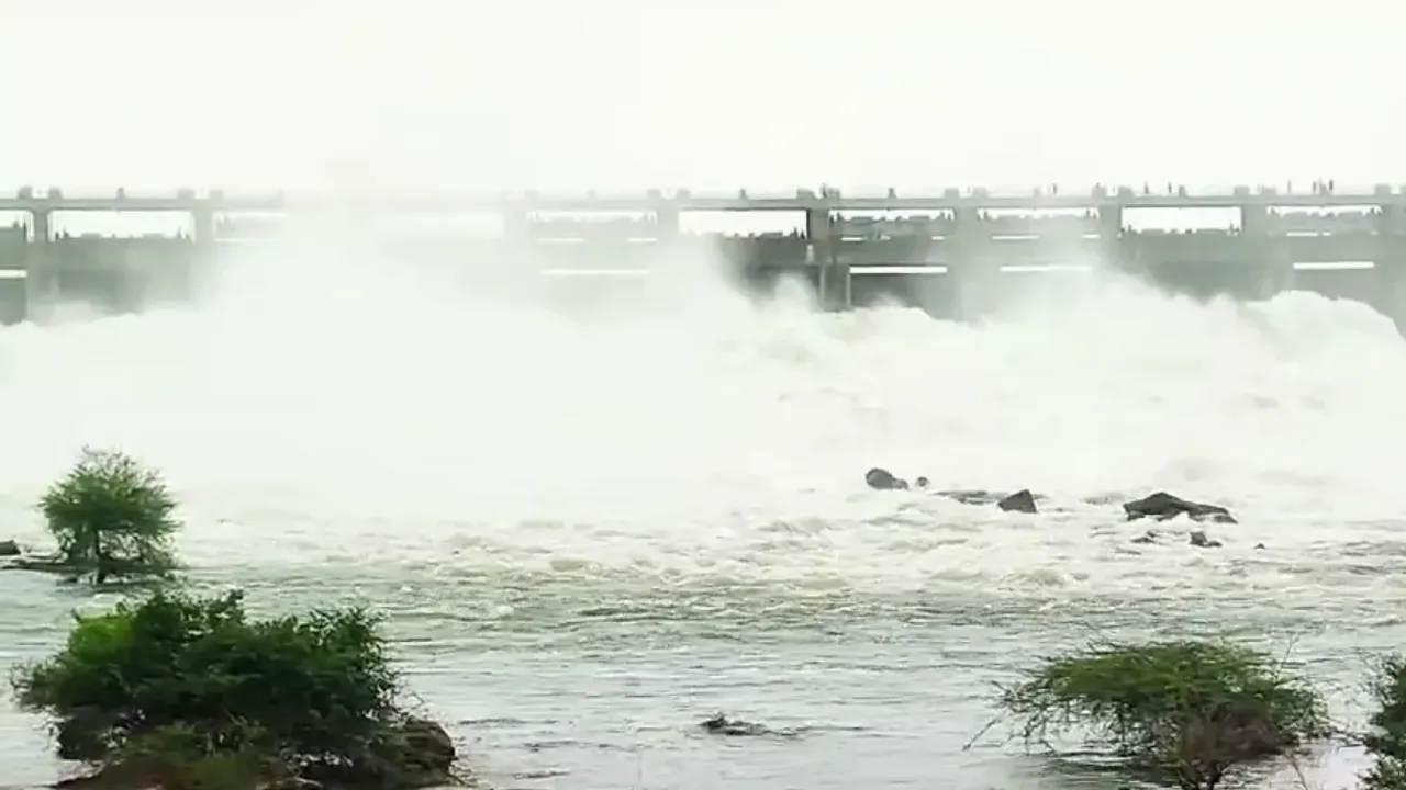 రేయిన్‌ ఎఫెక్ట్‌ నిండుకుండలా జలాశయాలు