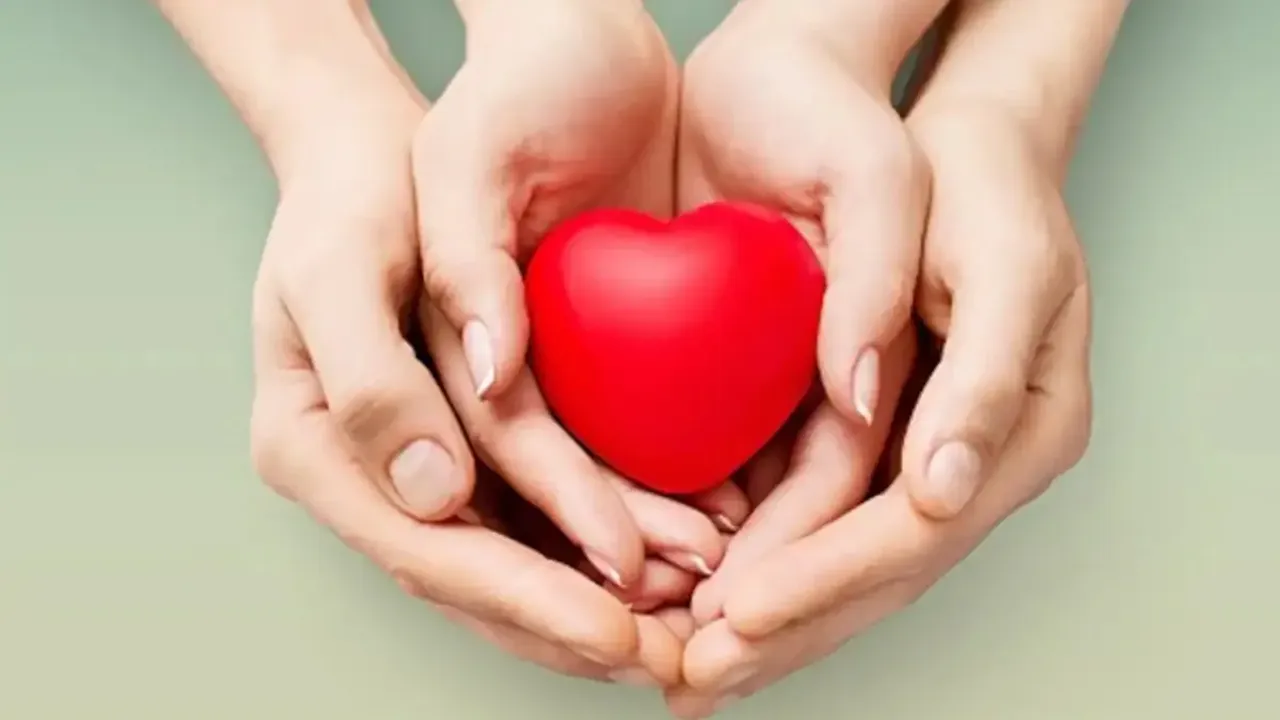 World Heart Day 2023: ఈ యోగాసనాలు రోజూ చేయండి.. గుండెను పదిలంగా ఉంచుకోండి..