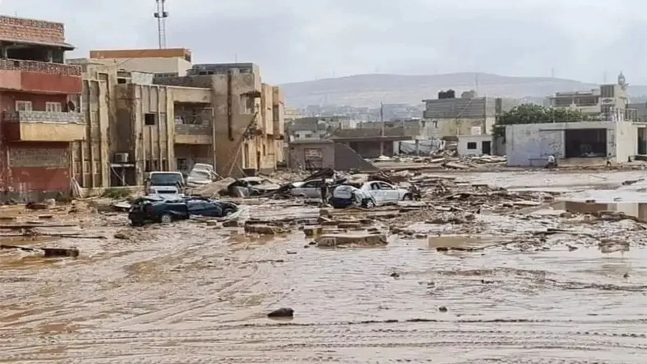 Libya Floods :  2వేల మందిని మింగిన వరదలు...ఈ దేశంలో ఘోర పరిస్థితులు..!!
