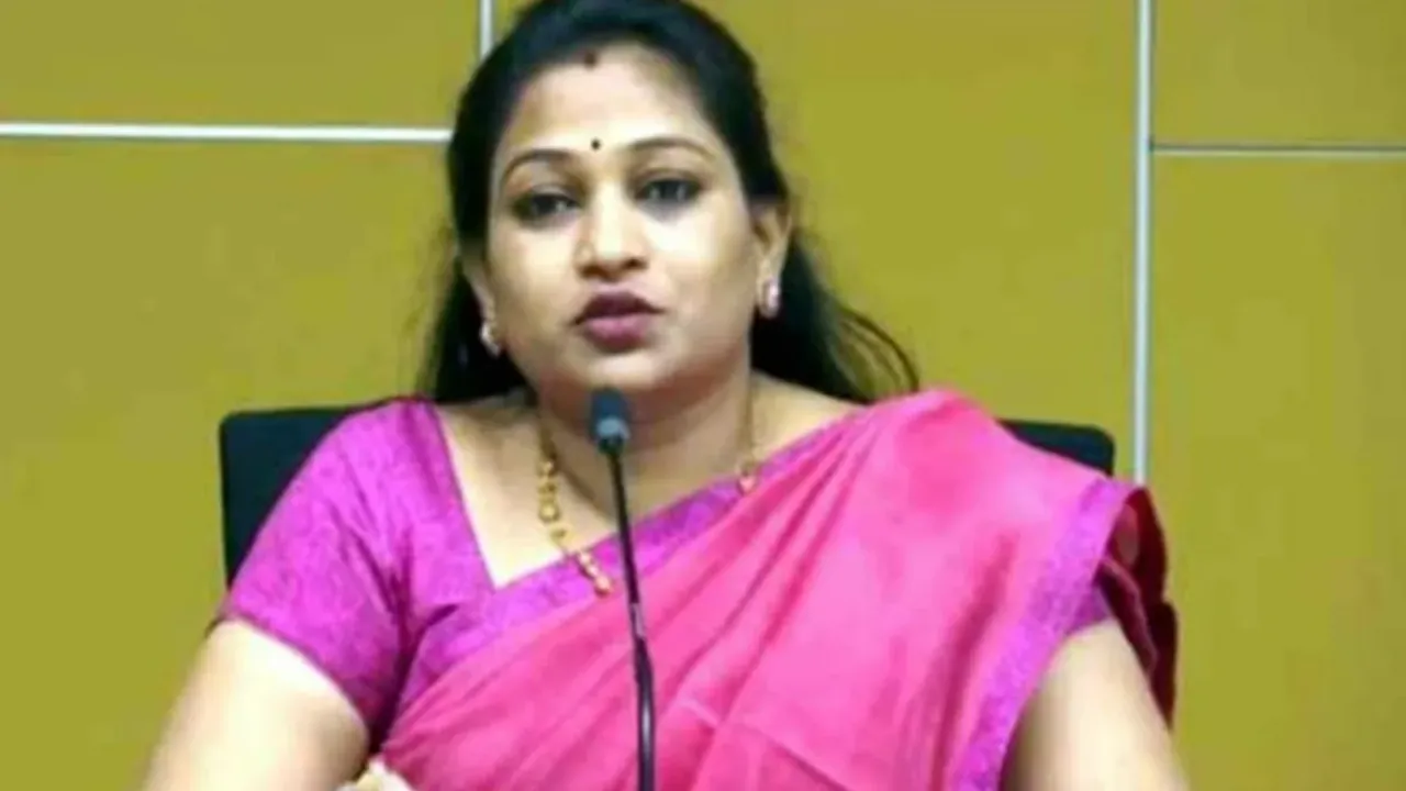 Anitha : వైసీపీ పాలనలో పోలీస్ స్టేషన్ల పరిస్థితి దారుణం: హోంమంత్రి అనిత