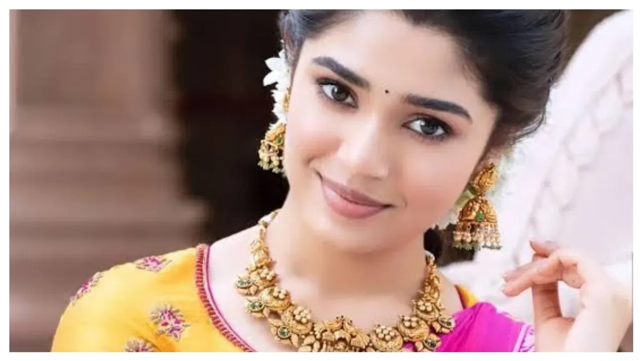 Krithi Shetty: మెగా హీరోతో బేబమ్మ పెళ్లి..సోషల్ మీడియాలో వైరల్..!!