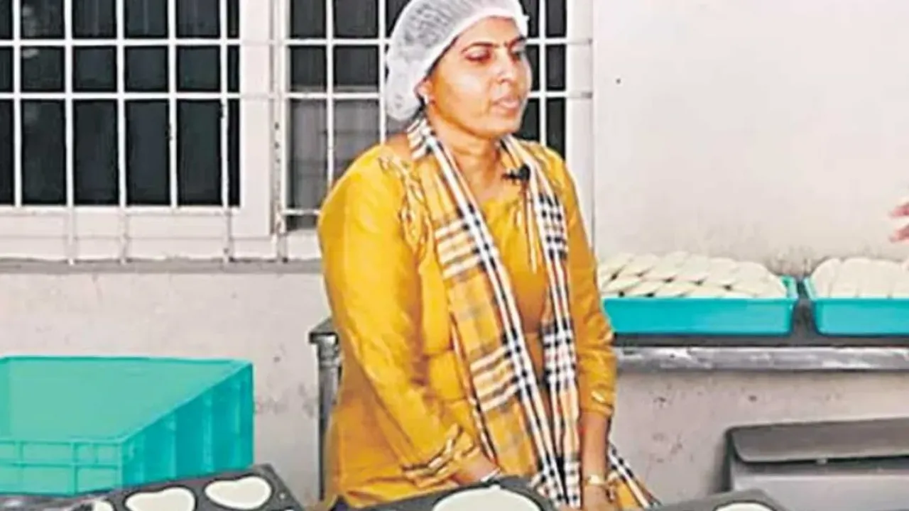 Idly:ఇడ్లీతో రోజు సంపాదన 30 వేల పైనే!