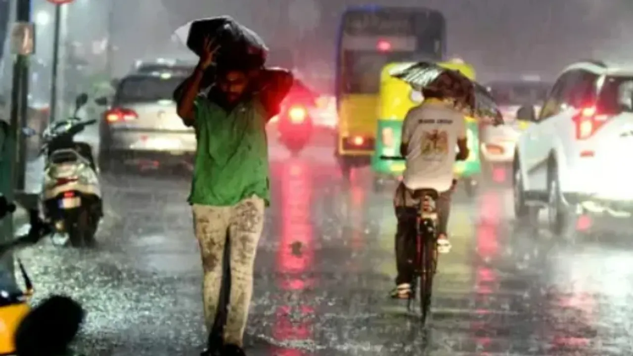 Heavy Rains: రాజధాని నగరంతో పాటు మరో 19 రాష్ట్రాల్లో భారీ వర్షాలు: ఐఎండీ!
