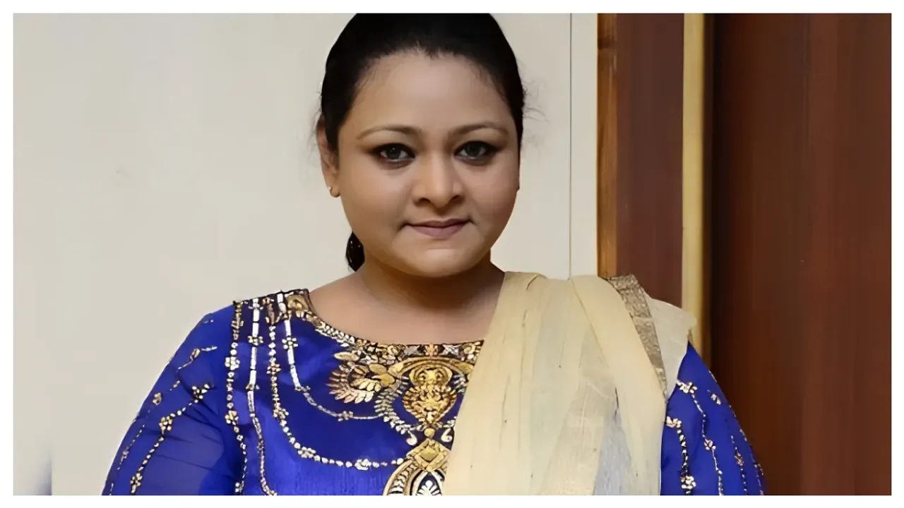 Shakila: బిగ్ బాస్ హౌస్‌లోకి వెళ్లిన షకీలా ఎందుకు ఎలిమినేట్ అయిదంటే..?