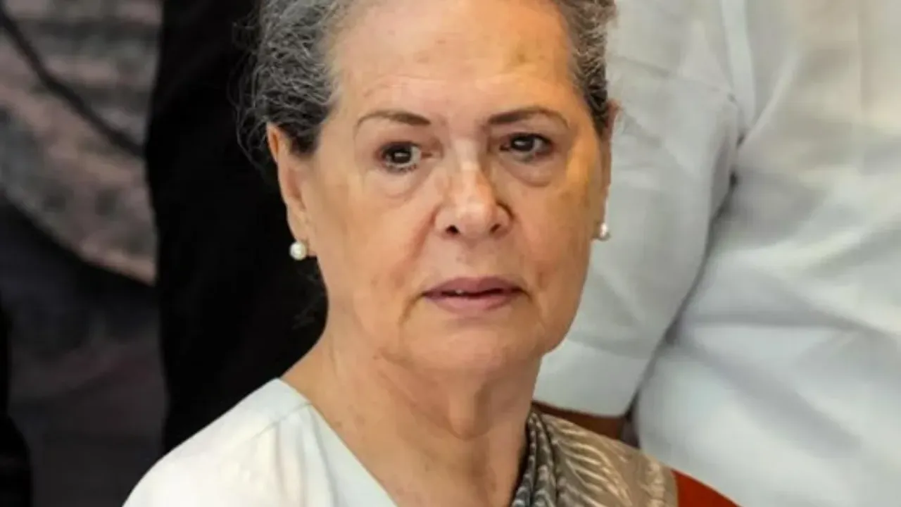 Sonia Gandhi: అజెండా ఏంటో తెలపాలి..మోడీకి సోనియా లేఖ!