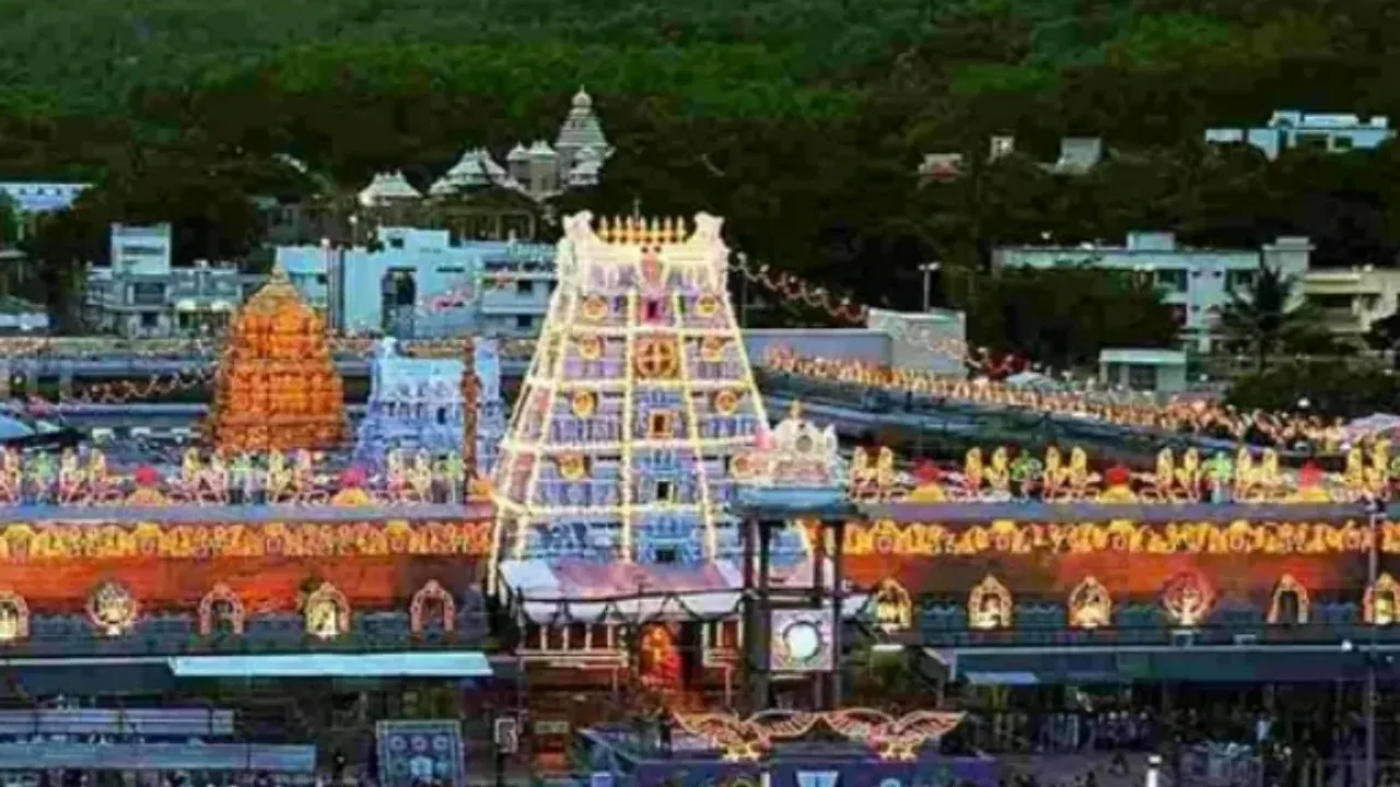 TTD Updates: తిరుమల శ్రీవారి భక్తులకు గమనిక.. ఆ రోజు ఆలయం మూసివేత.. కారణమిదే..!!