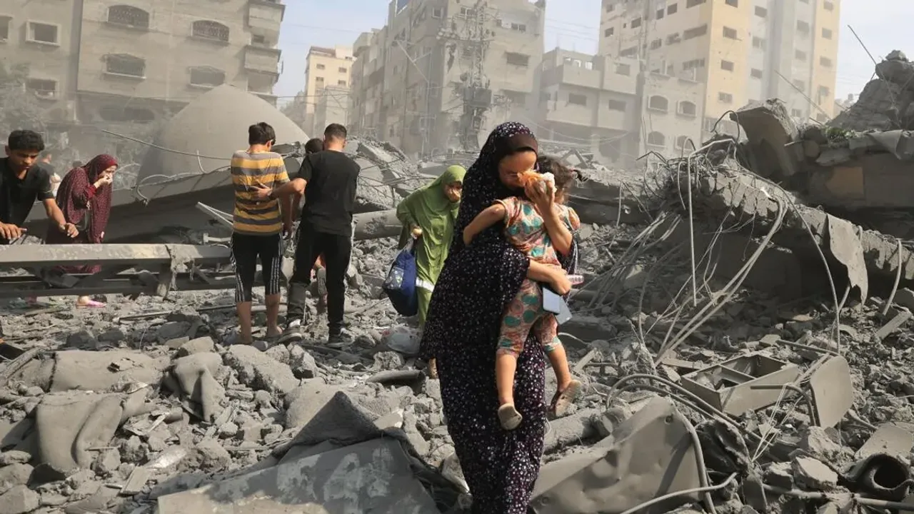Israel-Hamas War: హమాస్ మిలిటెంట్ల చెరలో 222 మంది బందీలు.. స్పందించిన ఇజ్రాయెల్..