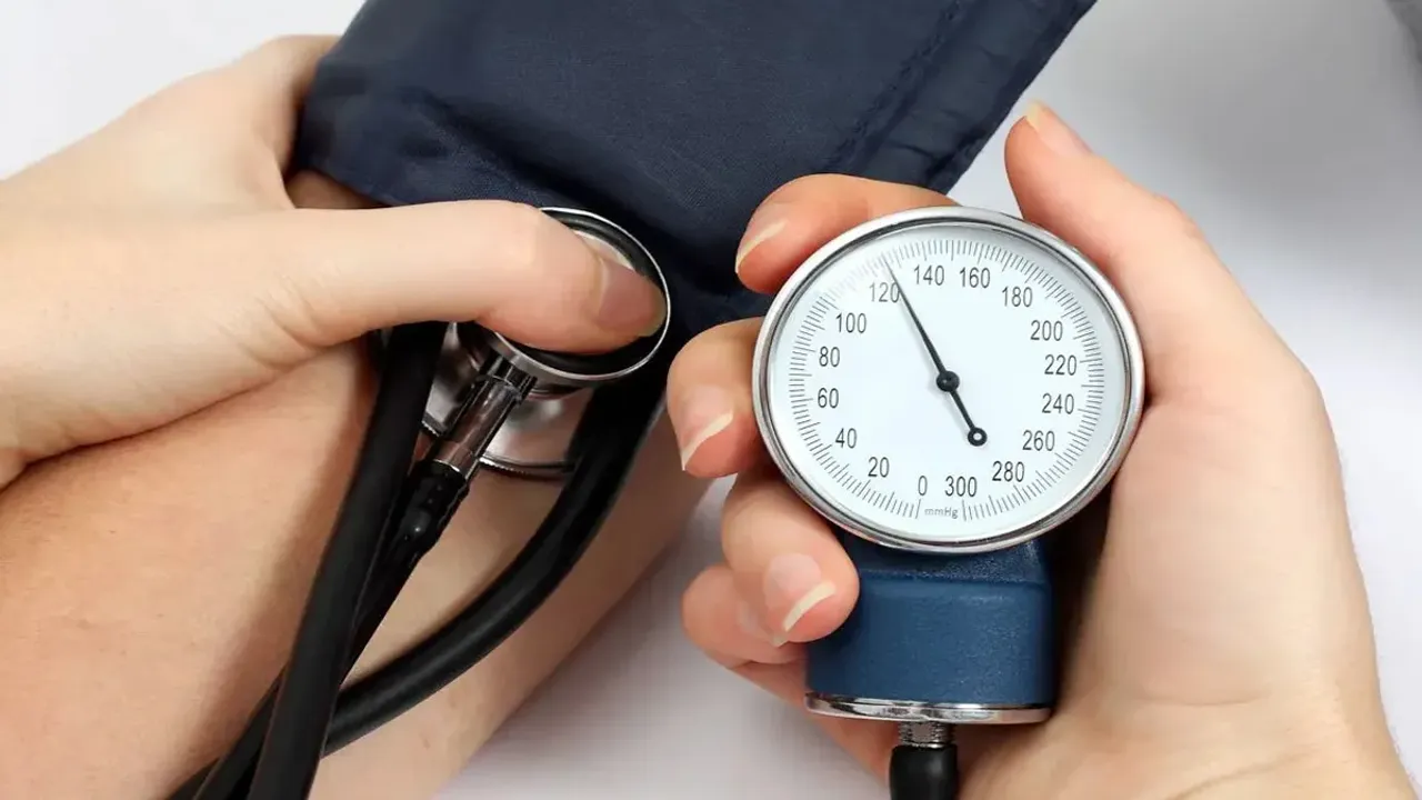 Health News: ఇవి తీసుకుంటే.. హైబీపీ, కిడ్నీలో రాళ్ల సమస్యలు దరిచేరవు