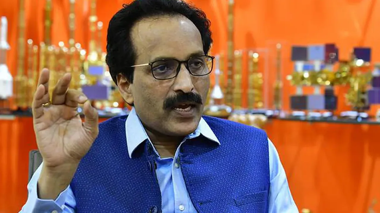 Gaganyaan: గగన్‌యాన్ ప్రాజెక్టులో మహిళలకు ప్రాధాన్యం: ఇస్రో ఛైర్మన్ కీలక వ్యాఖ్యలు