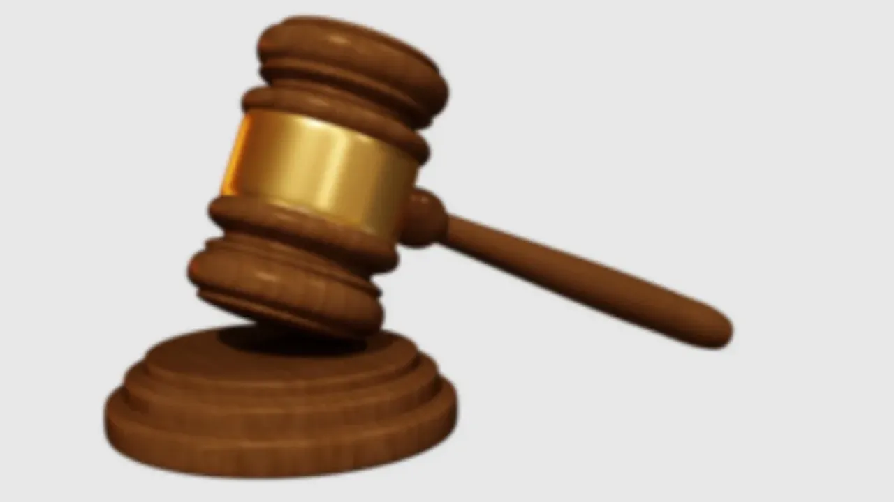 Kolkata High Court : అమ్మాయిలు ఆ విషయంలో కంట్రోల్‌లో ఉండాలి: కోల్‌కతా హైకోర్టు