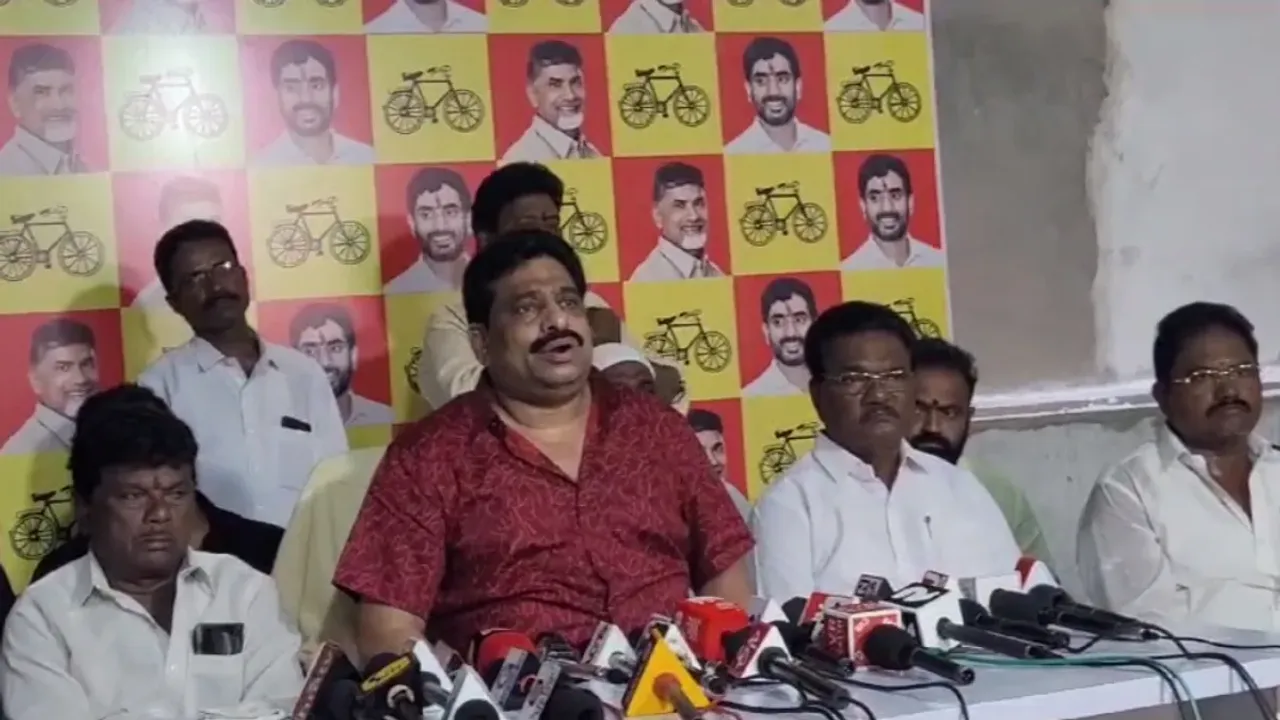 AP Politics: దేశంలో ఎక్కడా లేని చట్టాలు ఏపీలో ఉన్నాయి: బుద్దా వెంకన్న