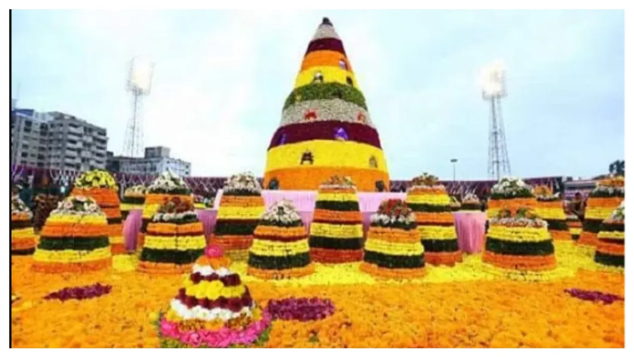 Bathukamma 2023 Songs: దుమ్ములేపుతున్న బతుకమ్మ పాటలు..! మొదలైన బతుకమ్మ సంబరాలు..