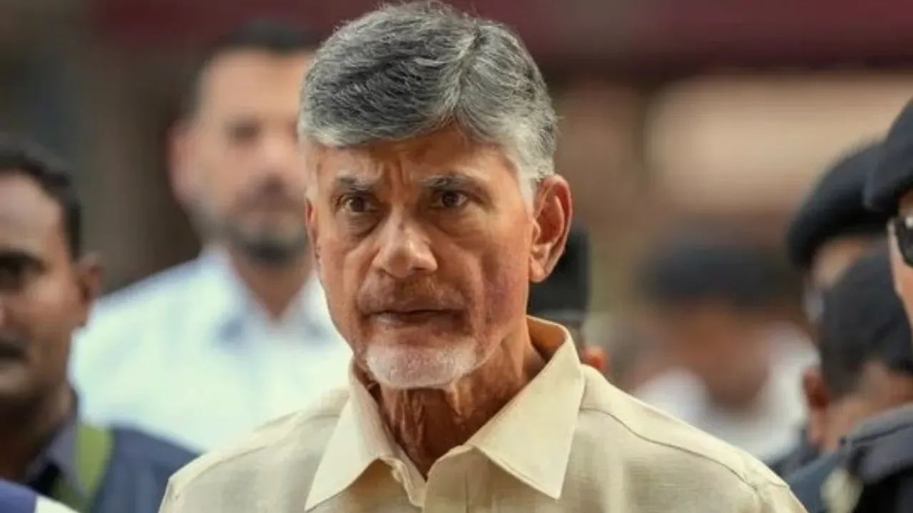 TDP : టీడీపీకి భారీ షాక్.. 400 మంది రాజీనామా..!