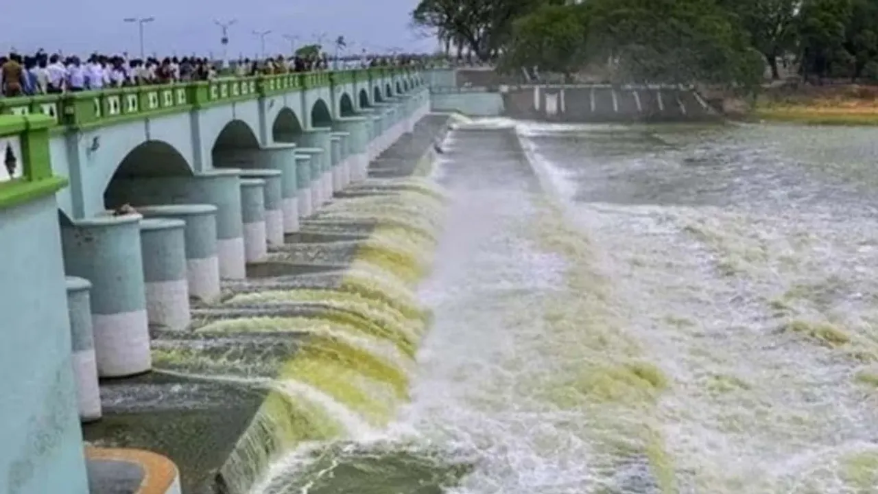 మరోసారి కావేరి చిచ్చు... తమిళనాడుకు నీళ్లివ్వాలని కర్ణాటకకు సీడబ్ల్యూఆర్‌సీ ఆదేశాలు