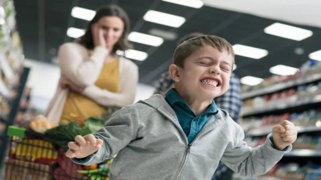Parenting Tips : పేరేంట్స్...అమ్మాయిలను గౌరవించేలా అబ్బాయిలను ఎలా పెంచాలో తెలుసా?