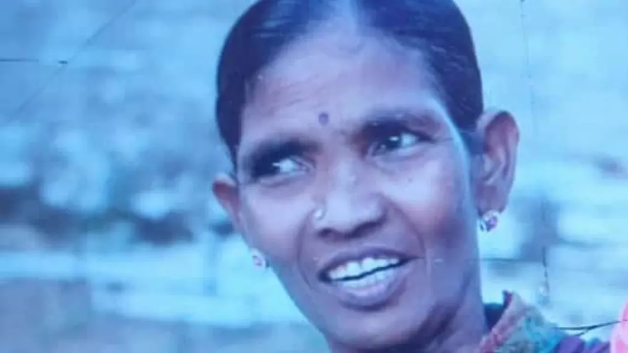 Telangana Crime: మద్యం మత్తులో కొడుకు ఘాతుకం... కన్నతల్లిని కడతేర్చిన కసాయి