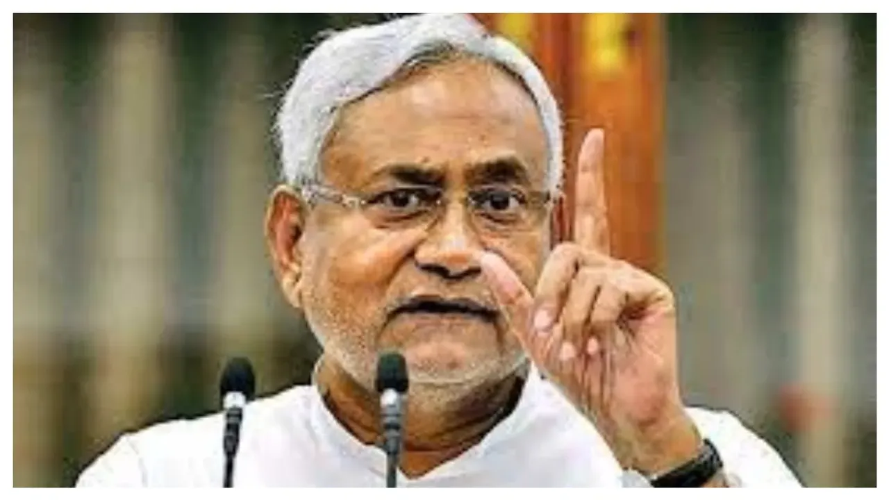 చదువుకున్న భార్యల శృంగార వివాదంపై నితీశ్ కుమార్ యూటర్న్.. మళ్లీ ఏమన్నారో తెలుసా?